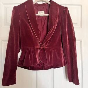 Carlisle Velvet Blazer in Deep Red